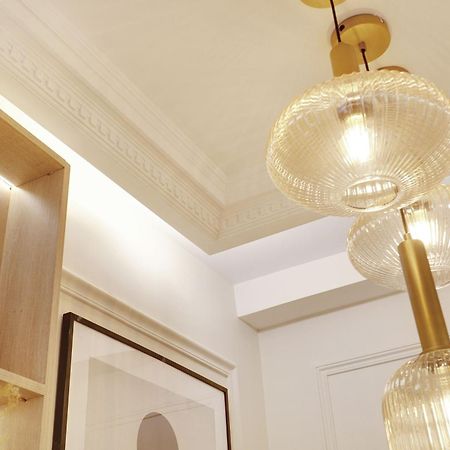 פריז Off Majesti Upper Marais Apartment- Rue Du Faubourg Saint-Martin מראה חיצוני תמונה