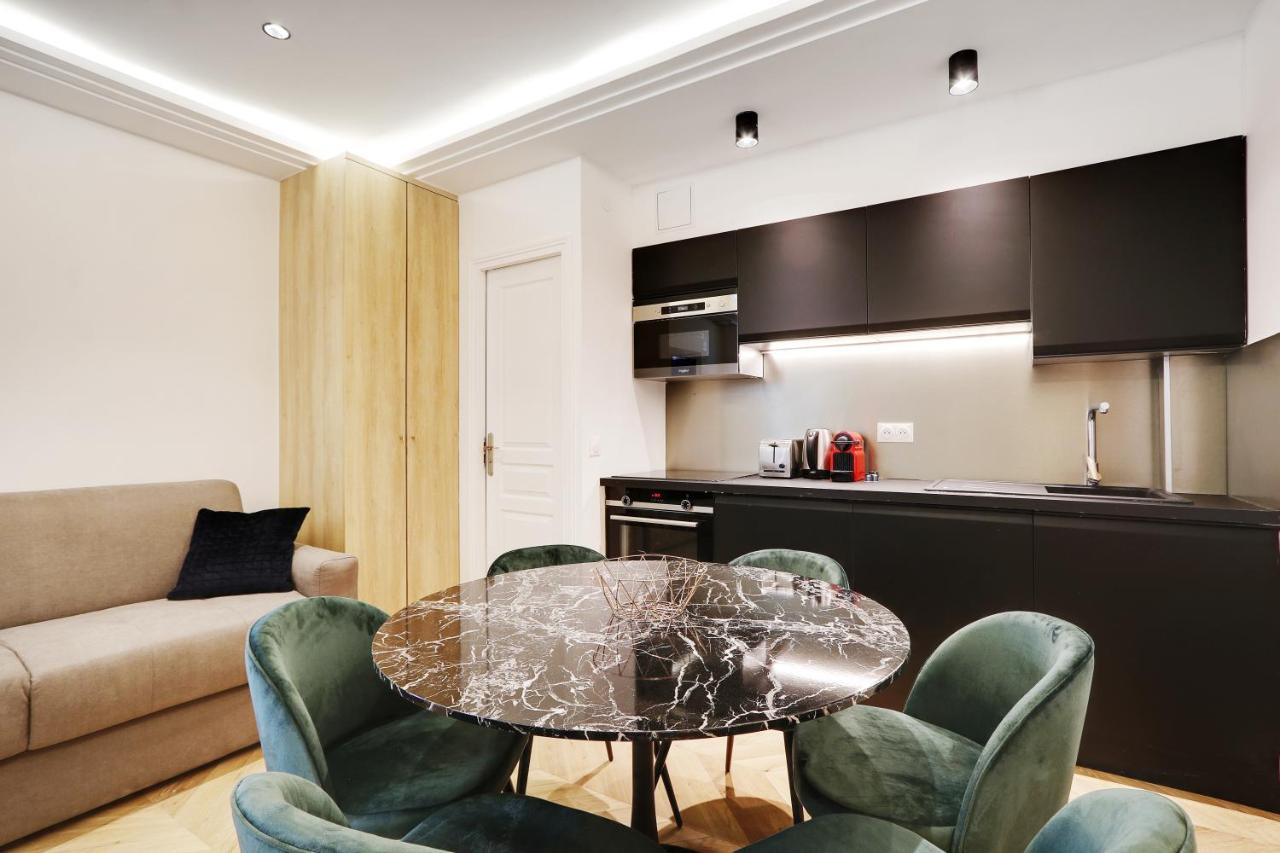 פריז Off Majesti Upper Marais Apartment- Rue Du Faubourg Saint-Martin מראה חיצוני תמונה