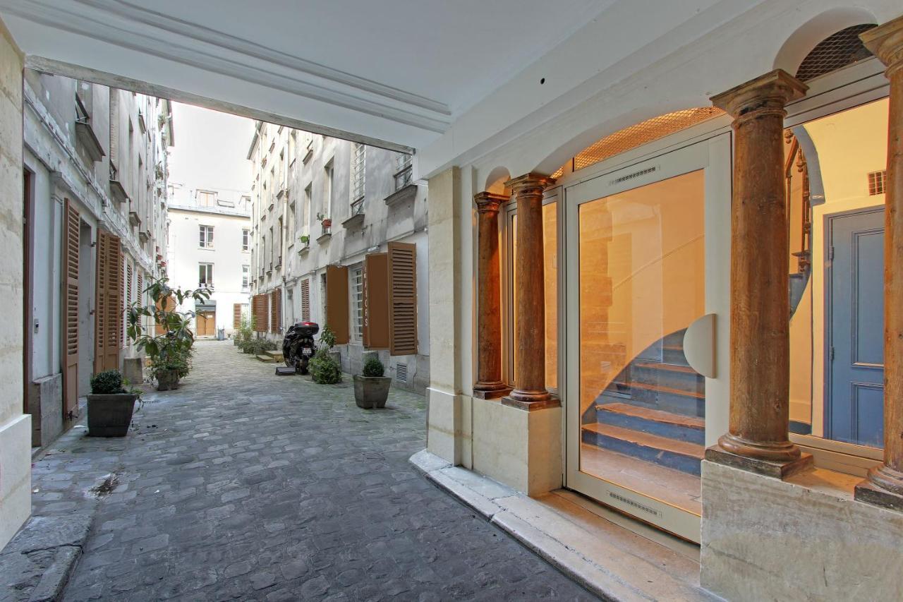 פריז Off Majesti Upper Marais Apartment- Rue Du Faubourg Saint-Martin מראה חיצוני תמונה